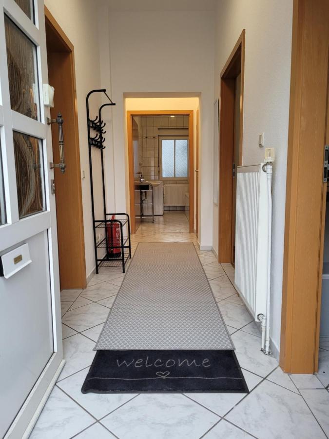 Wohnung In Oberhausen: Zentral & Ruhig, Eigener Eingang Oberhausen  Luaran gambar