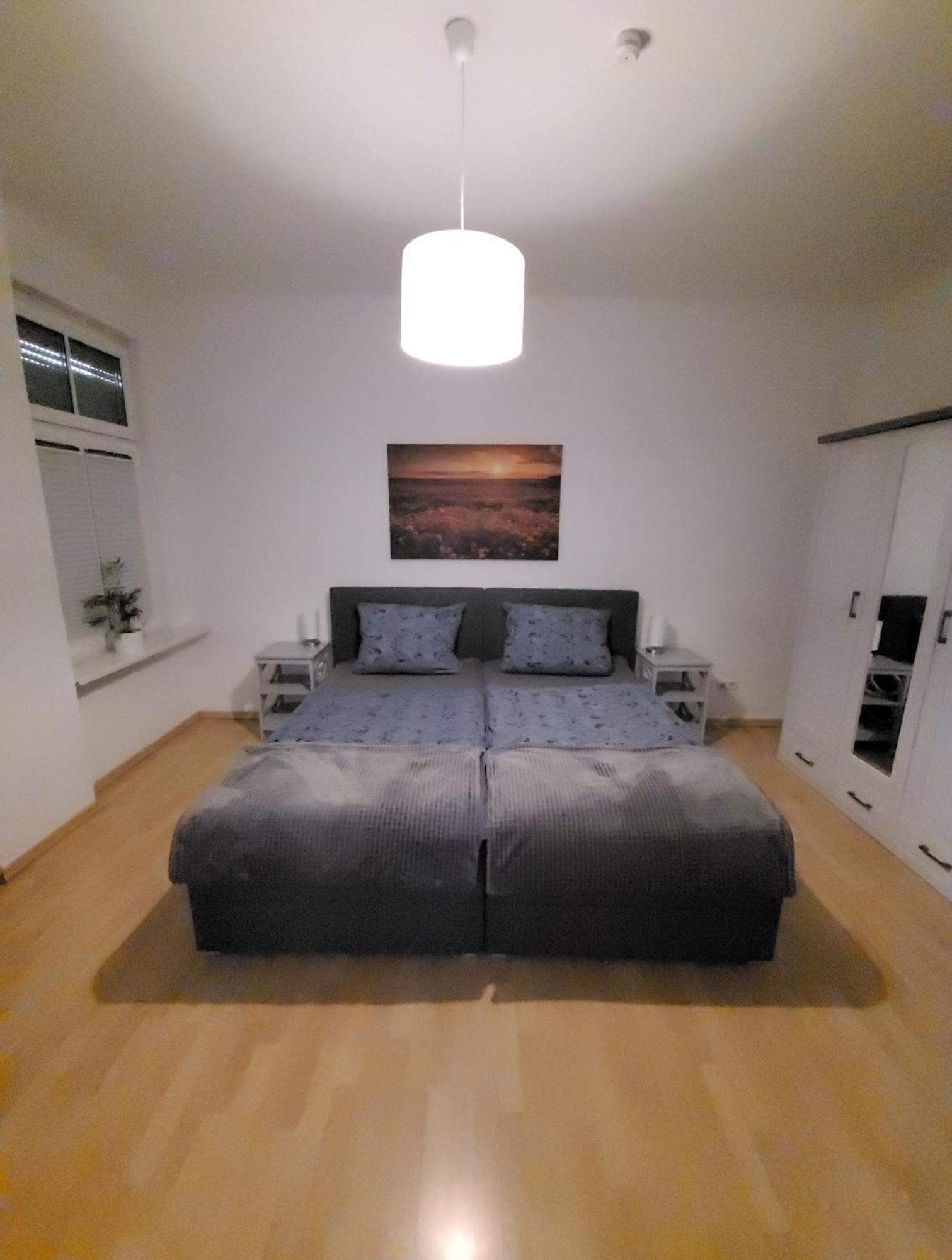 Wohnung In Oberhausen: Zentral & Ruhig, Eigener Eingang Oberhausen  Luaran gambar