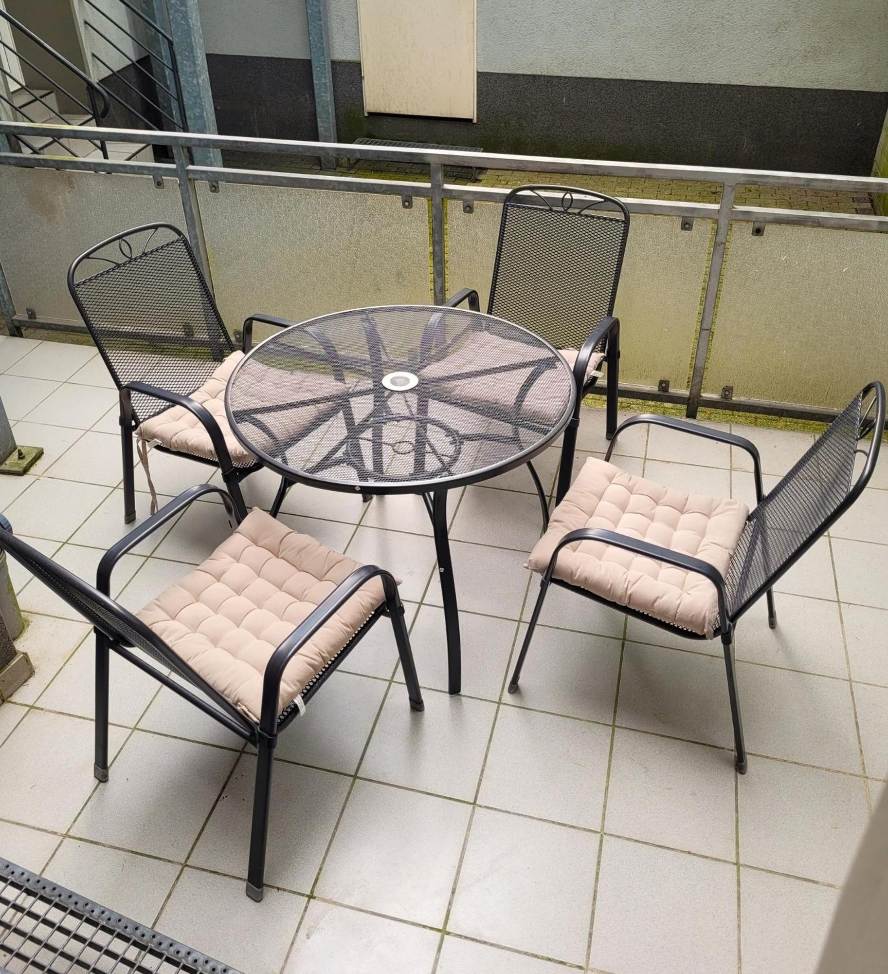 Wohnung In Oberhausen: Zentral & Ruhig, Eigener Eingang Oberhausen  Luaran gambar