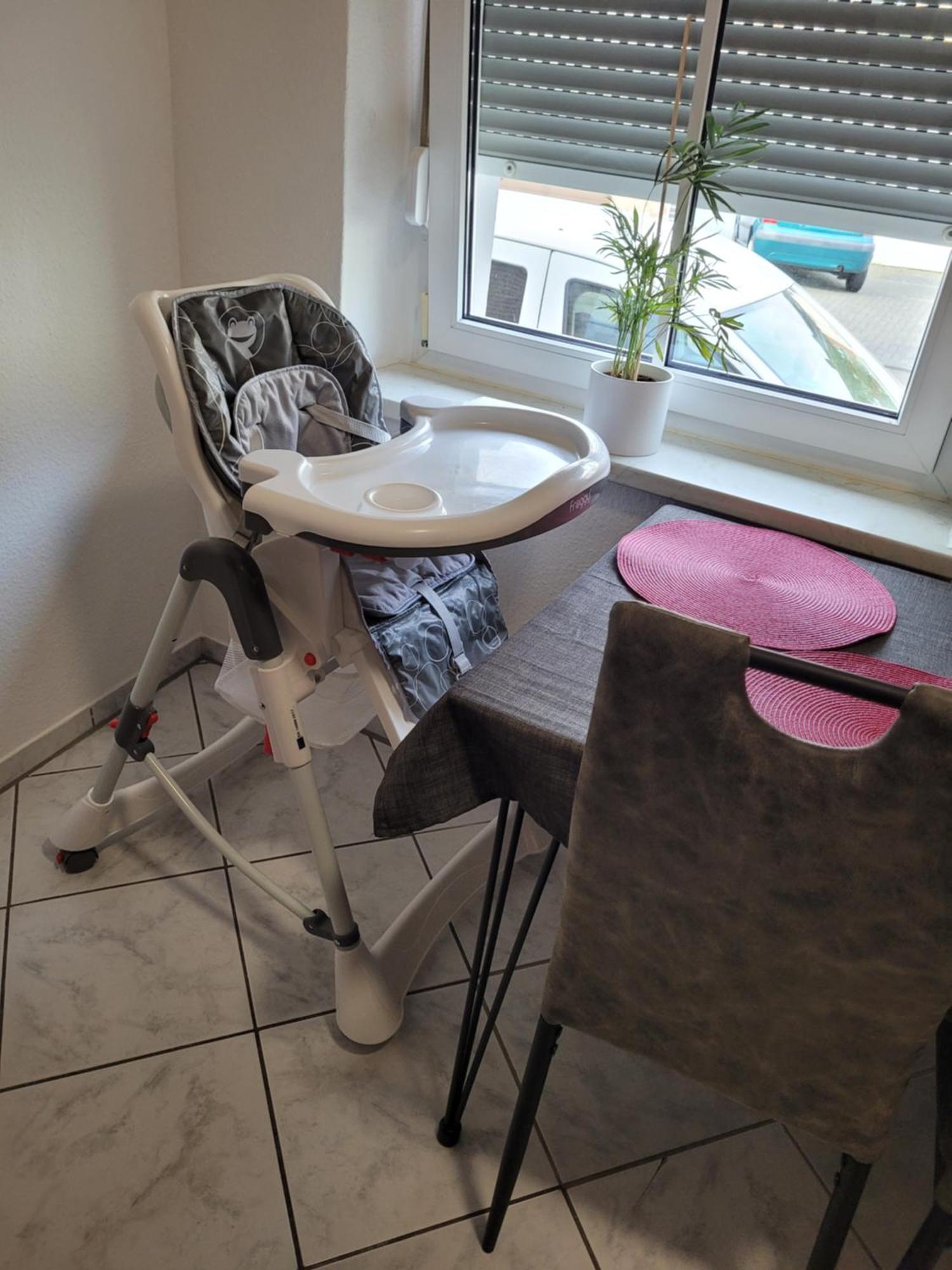 Wohnung In Oberhausen: Zentral & Ruhig, Eigener Eingang Oberhausen  Luaran gambar